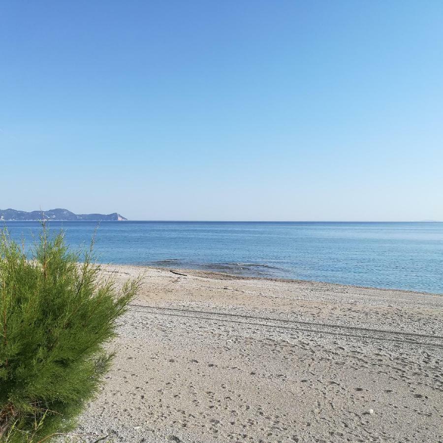 Villa Vagelis Мортері Екстер'єр фото