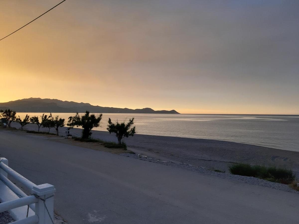 Villa Vagelis Мортері Екстер'єр фото